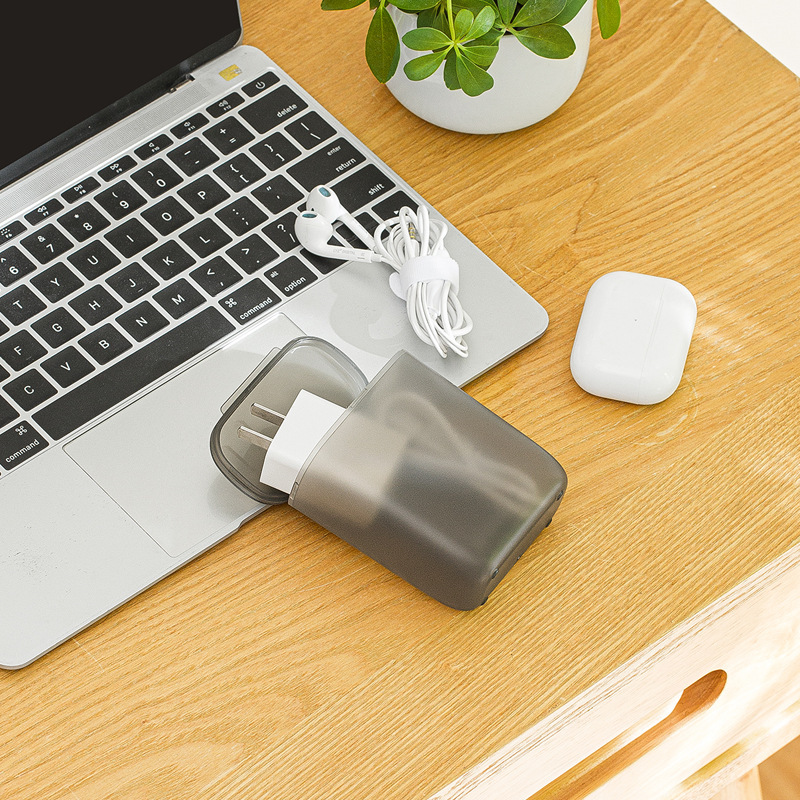 صندوق تخزين شفاف لتنظيم الكابل - مراجعة Home Office Headset وسعره